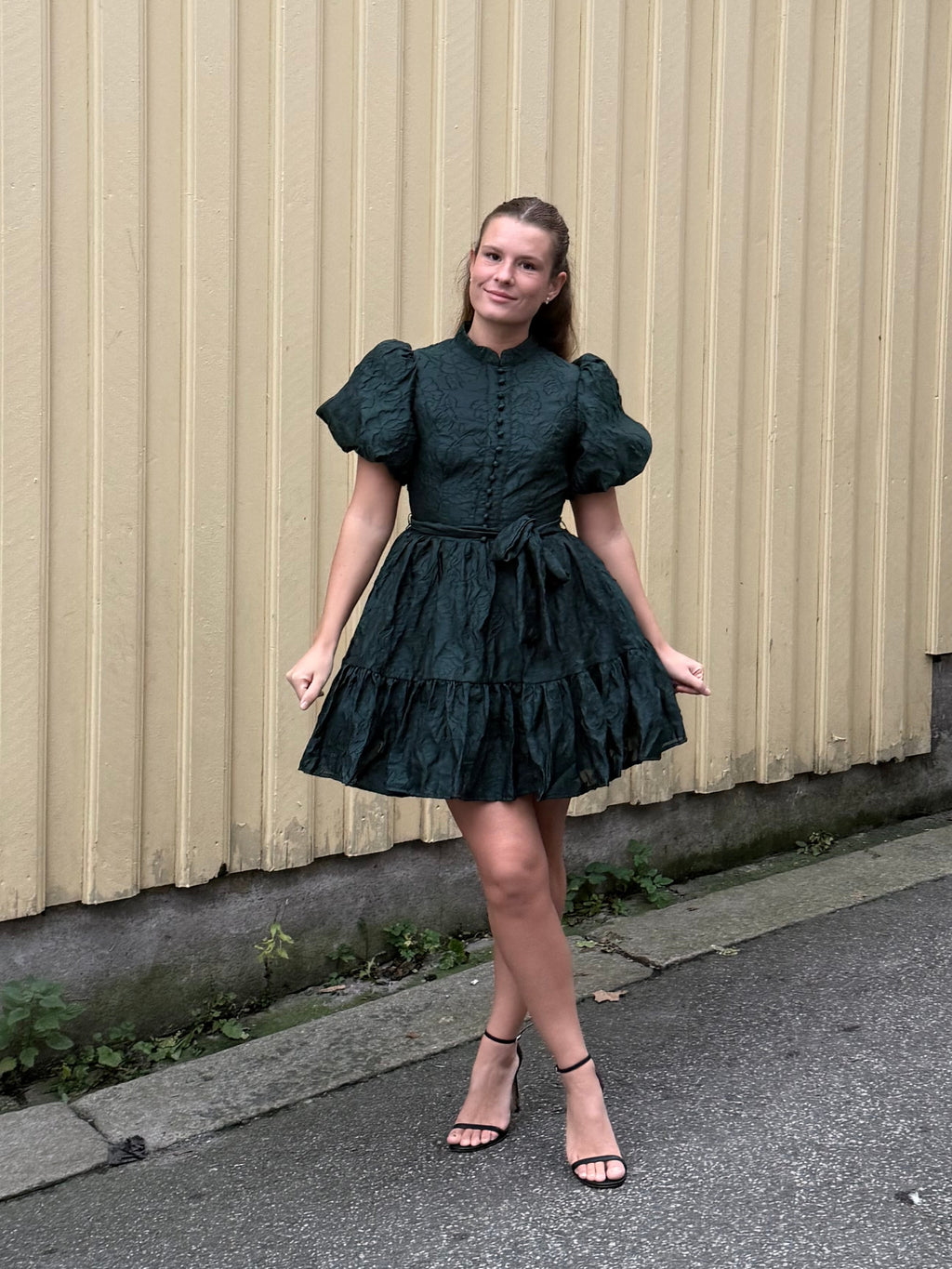 Grønn jacquard mini kjole