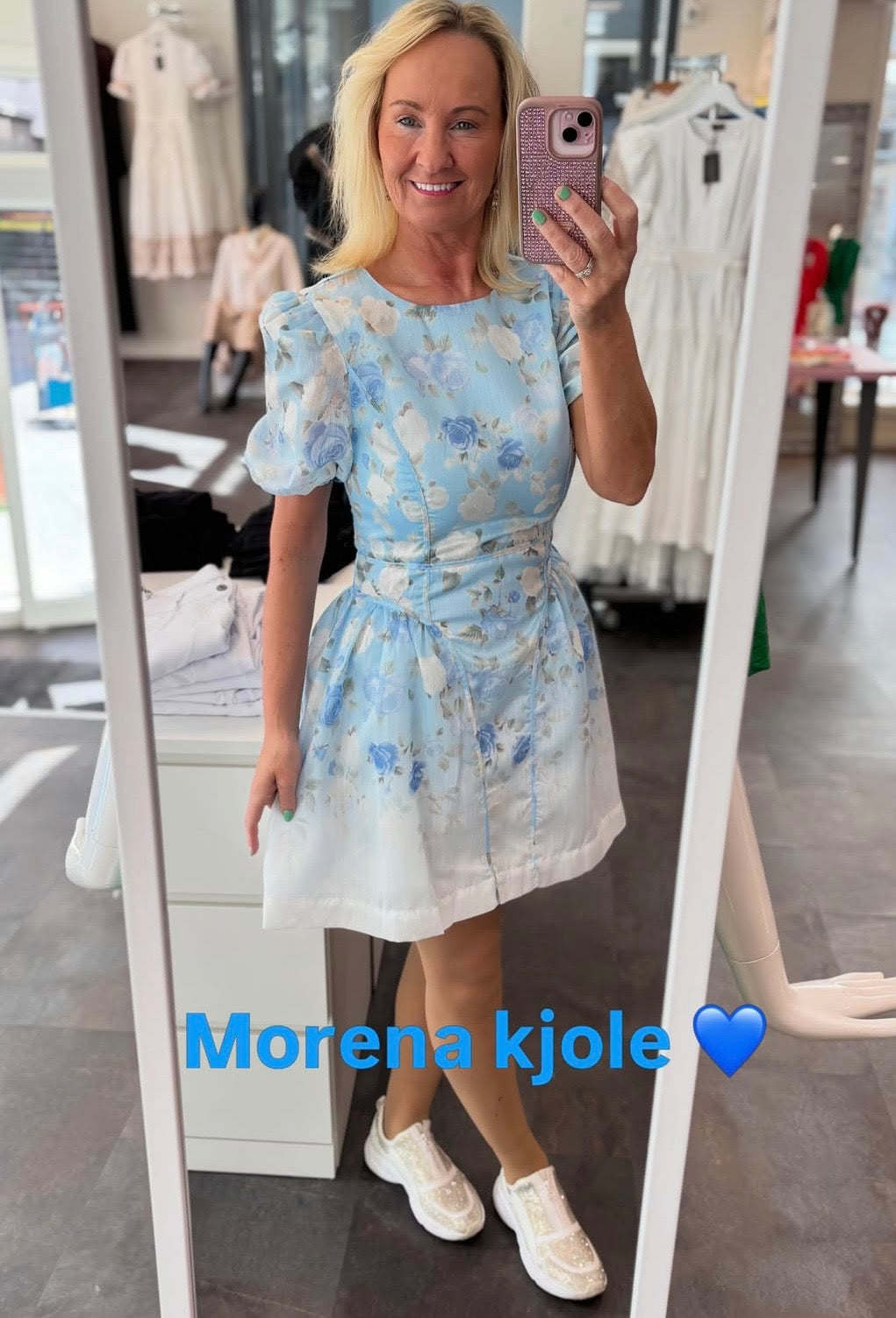 Blå mini kjole