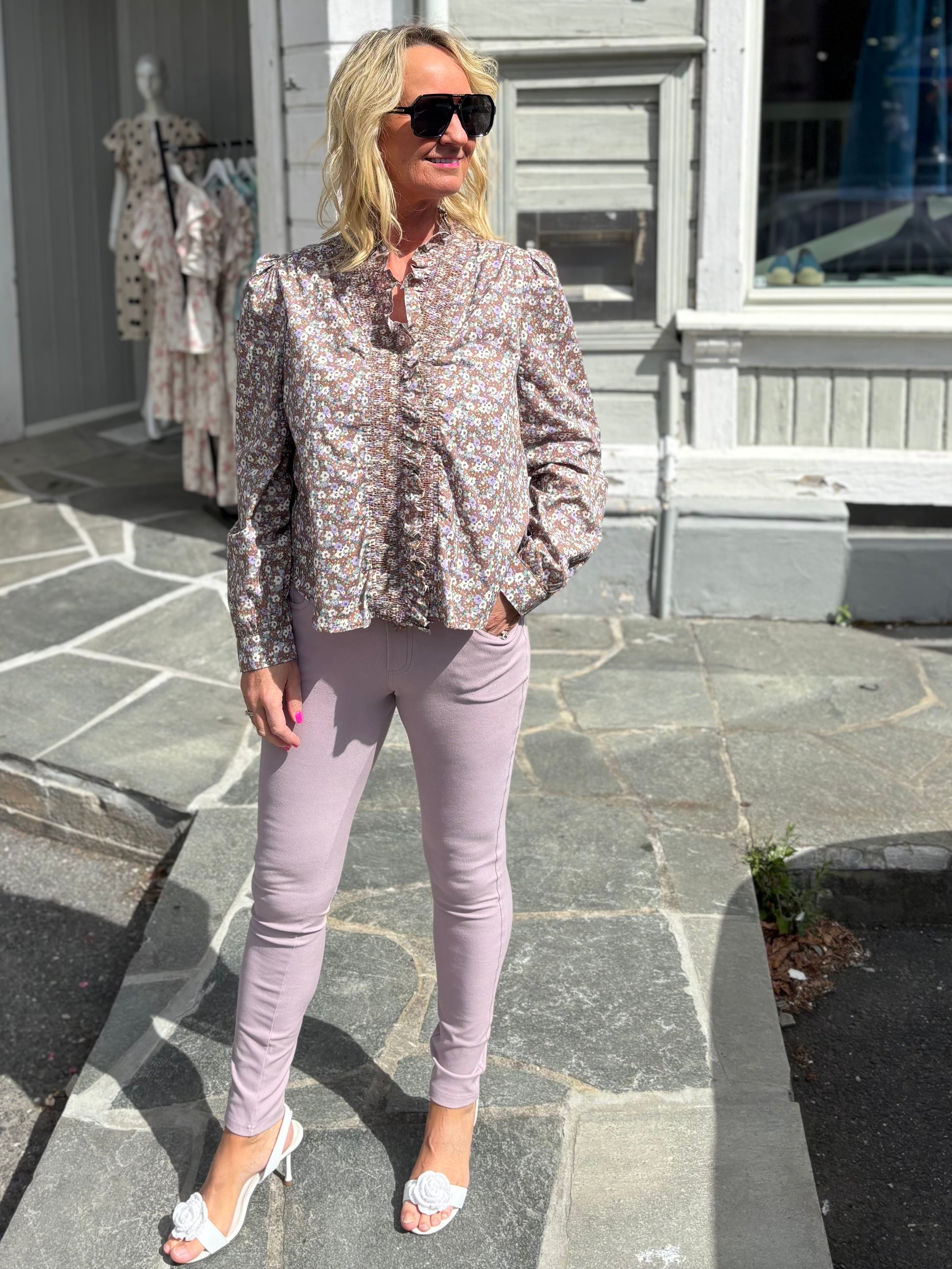 Brun blomster bluse