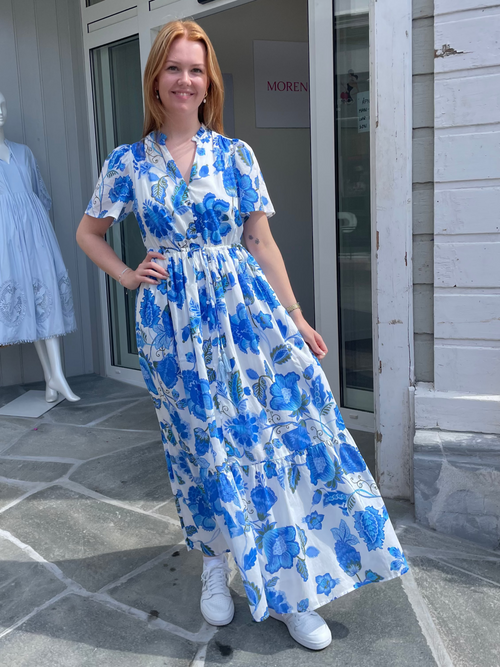 Blå blomster midi kjole